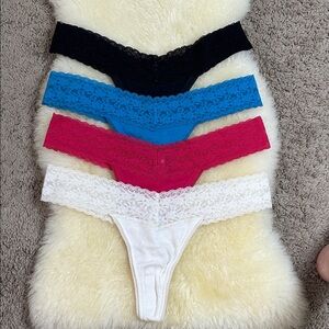 Gapbody Colorful Lace Panties Set 4 pc.